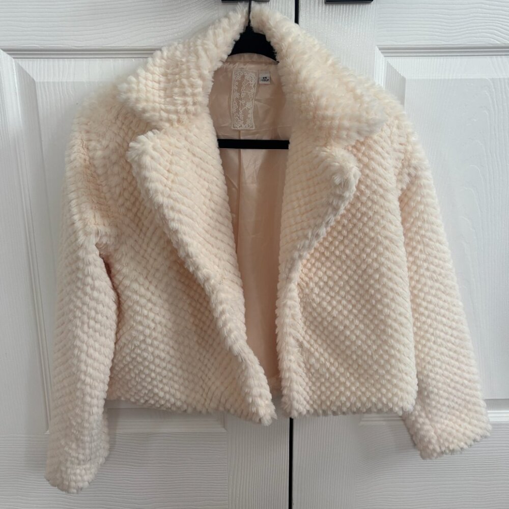 Cream Faux Fur Cropped Jacket | XS